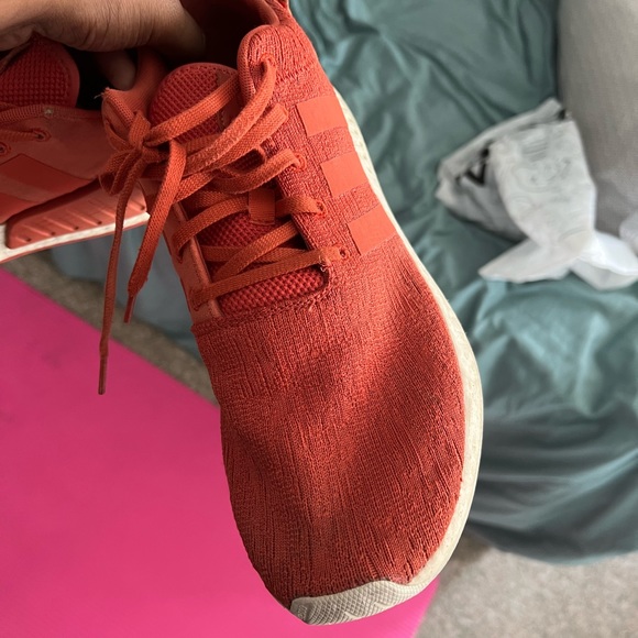 Adidas NMD R1 - Picture 4 of 6